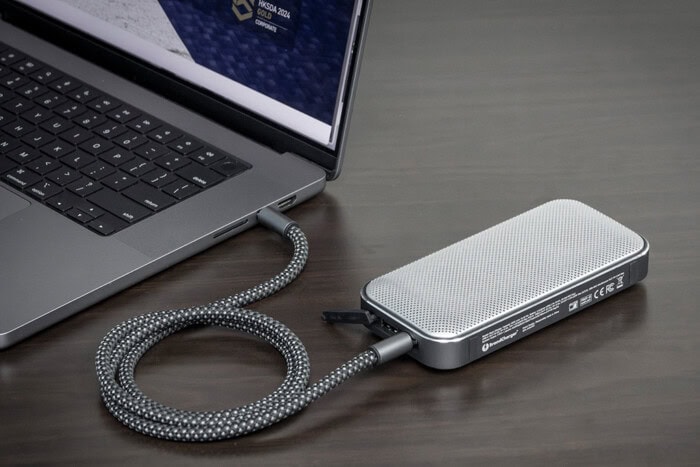 5000 mAh Powerbankli Bluetooth Hoparlör