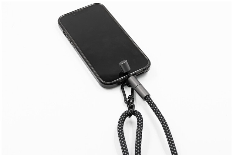 Type-C ve Apple Lightning Uyumlu