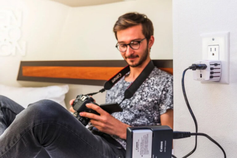 Kompakt ve Hafif Tasarım